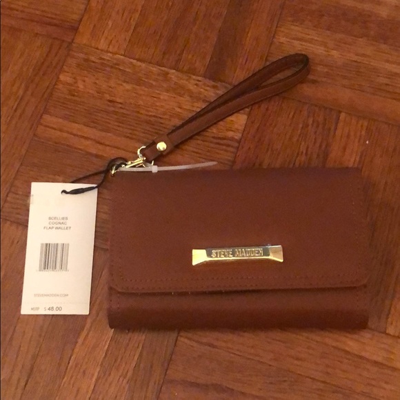 Steve Madden Handbags - Steve Madden wristlet new with tags